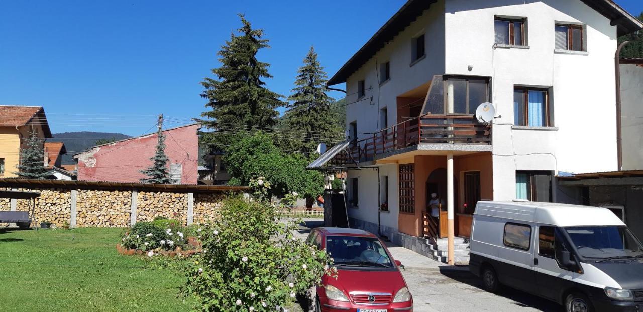 Family Hotel Ecorelax Madzhare Dış mekan fotoğraf