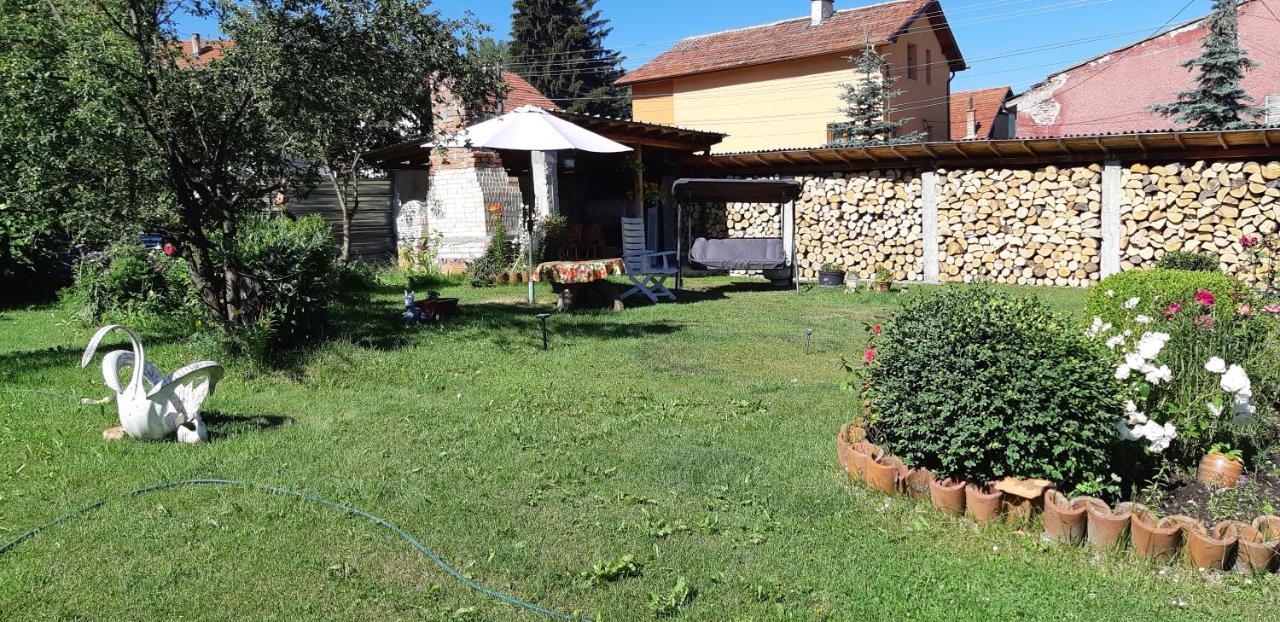 Family Hotel Ecorelax Madzhare Dış mekan fotoğraf